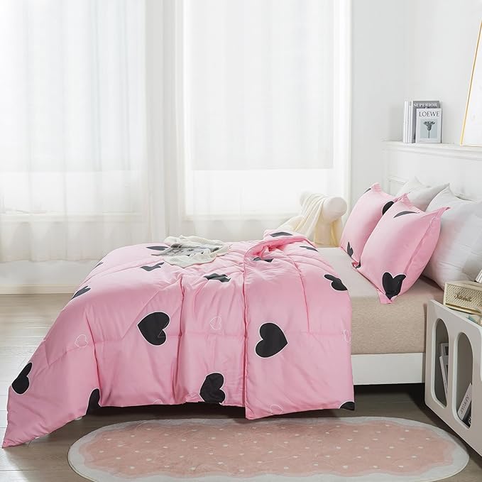 Caressma Love Pattern Girls Pink Comforter Set King Size, Blush Pink Cute Love Heart Sexy Comforter Bedding Set for All Seasons, Soft Microfiber 3 Pieces Comforter Set with Pillowcases