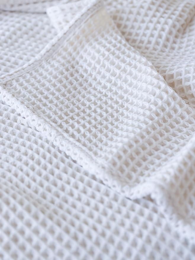 Premium Waffle Blanket Twin Size White - Luxury, Pure 100% Turkish Cotton, Light and Airy Waffle Weave All-Season Quilt - Luxury Decorative Bedspread (White, Twin 63" x 91" Inch)
