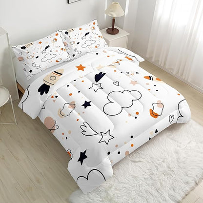 Space Comforter Set King Size for Kids Teens and Adults Cartoon Rockets and Clouds Printed Quilt Set for Bedroom 100% Soft Microfiber All Season Print Quilt Set with 1 Comforter and 2 PillowCases