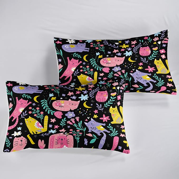 QOOMO Floral Cat Comforter Twin Size,Black Cats Bedding Set for Kids Teens Girls,3Pcs Bedding Set Printed Comforter with 2 Pillowcases,Down Alternative,Soft and Lightweight(Black，Twin Size)