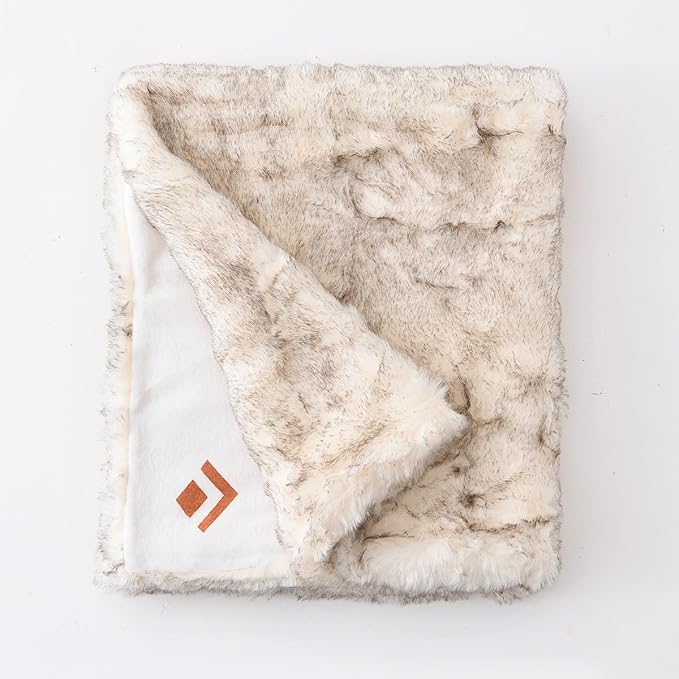 Luxury Plush Faux Fur Throw Blanket with Aztec Pattern, Super Warm, Fuzzy, Elegant, Fluffy Decoration Blanket for Couch, Armchair, Sofa and Bed, 50''x 60'', Cream