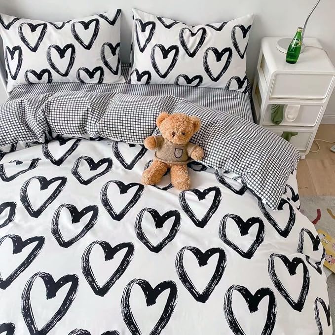 Wellboo Love Comforter Sets California King Black and White Bedding Comforters Cal King Heart Shaped Bed Quilts Brush Ink Love Pattern Quilts Adults Girls Modern Kawaii Black White Dorm Comforters