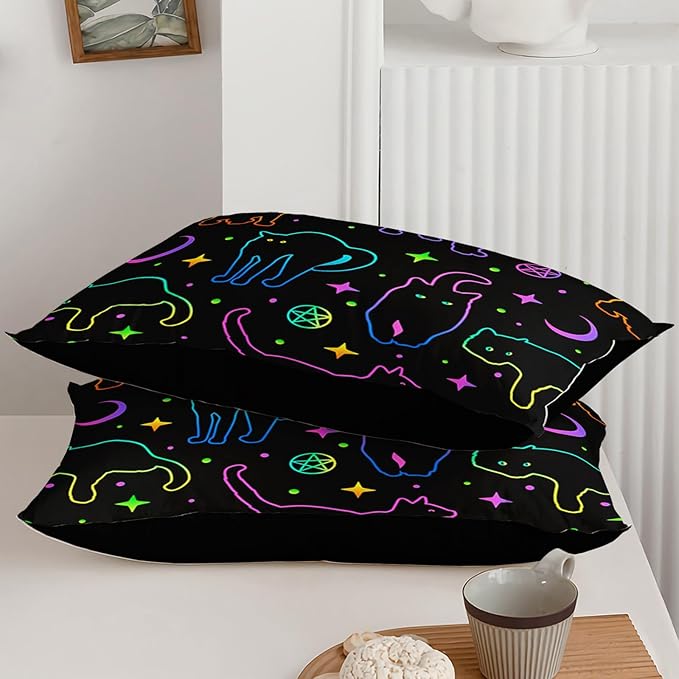 Axolotl Neon Cat Bedding Comforter Set King,Cartoon Gradient Line Cat Bedding,Colorful Neon Cats Animal Bed Set,Moon Stars Printed Kids Bedding for Boys Girls Adults,1 Quilt 2 Pillow Cases,Black