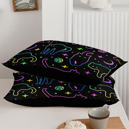 Axolotl Neon Cat Bedding Comforter Set King,Cartoon Gradient Line Cat Bedding,Colorful Neon Cats Animal Bed Set,Moon Stars Printed Kids Bedding for Boys Girls Adults,1 Quilt 2 Pillow Cases,Black