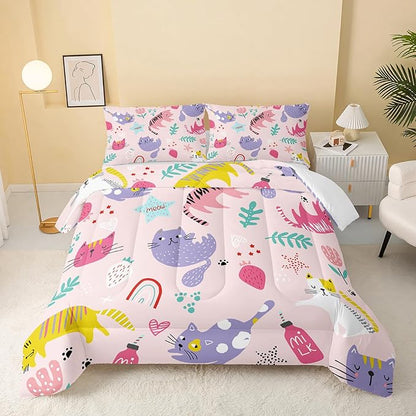 QOOMO Kawaii Cats Comforter King Size,Pink Cats Kids Comforter Set,3Pcs Bedding Set Printed Comforter with 2 Pillowcases,Down Alternative,Soft and Lightweight,for All Seasons