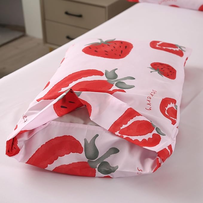 SDIII 3PCS Pink Strawberry Comforter Set Twin, Soft Microfiber Lightweight Pink Twin Comforter Set, Strawberry Bedding Quilt for Girls Boys Kids Teens