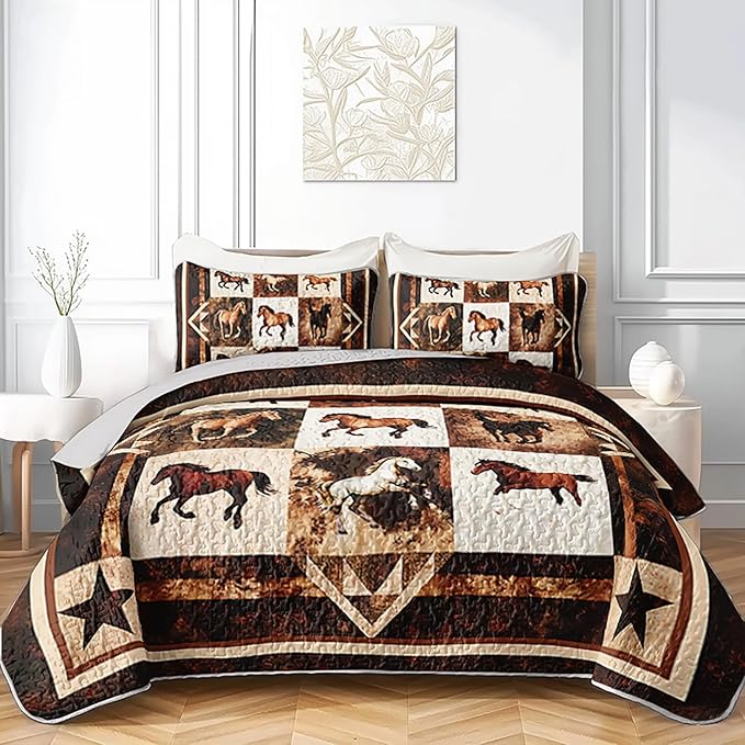 Western Brown Galloping Horse Quilt Bedding Queen 3Pcs Rustic Farmhouse Horse Bed Set Wild Animal Retro Grid Pattern Bedspread Coverlet with 2 Pillowcases for Kid Boy Girl Teen Adult Room Decor