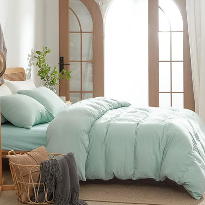 Green Duvet Cover King Size 3-Piece Set - 100% Washed Microfiber, Lightweight & Chic with Zipper Closure & Corner Ties, Includes 1 Duvet Cover & 2 Pillowcases