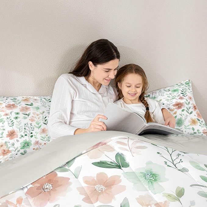 Erosebridal Cute Floral Queen Comforter Set,Sage Green and Beige Flower Bedding Set for Kids Girls,Boho Leaf Botanical Plant Quilt,Rustic Farmhouse Bedroom Decor,2 Pillowcases Breathable