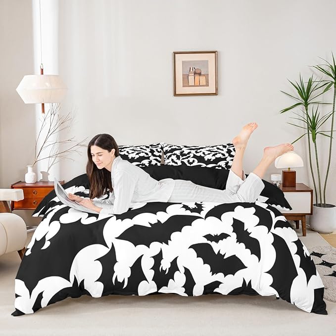 Castle Fairy Halloween Bat Duvet Cover Queen Size,Black Bats Silhouette Animal Print Polyetser Bedding Set (Not Comforter),Happy Holiday Gothic Style White Comforter Cover for Bedroom, Zipper, Ties