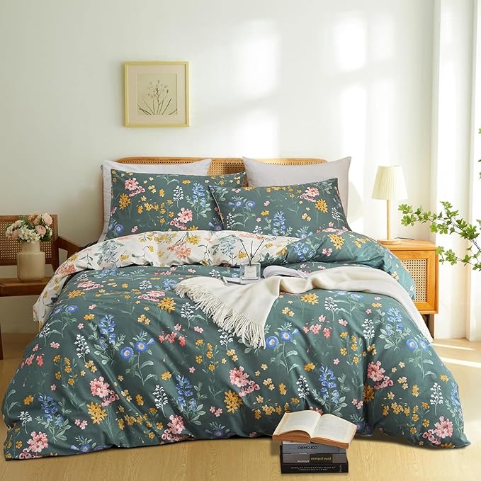 Floral Duvet Cover Queen Size Vintage Floral On Green Bedding Set 3 Pieces Women Men Romantic Pink Blue Flower Ultra Soft Reversible Fall Duver Cover with 2 Pillowcases