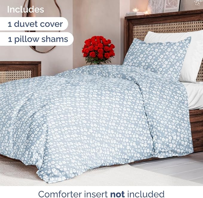 Duvet Cover Twin/Twin XL Size Set - Extra Soft Floral Duvet Cover 68 x 90 with 1 Pillow Sham - Comfy, Breathable Floral Bedding Set - Hotel Luxury & Fade Free with Zipper Closures & Ties - Blue Meadow