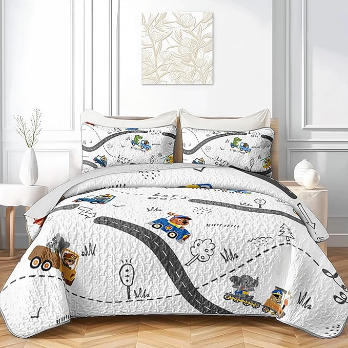 AILONEN Construction Truck Quilt 3-Piece King Cartoon Bear Bedspread Coverlet for Boys Work Road Print Quilt with 2 Pillowcases Soft and Lightweight
