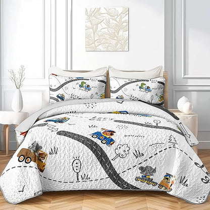 AILONEN Construction Truck Quilt 3-Piece Queen Cartoon Bear Bedspread Coverlet for Boys Work Road Print Quilt with 2 Pillowcases Soft and Lightweight