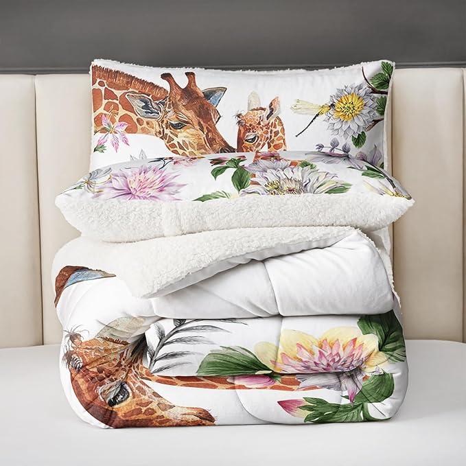 QOOMO Cartoon Giraffe Sherpa Plush Comforter Set, Twin Size 3 Pieces Animals Bedding Sets, Ultra Soft Cozy Fleece Bedding Set,Cute Bed Sets for All Seasons with 1 Comforter 2 Pillowcases
