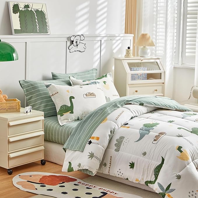 Joyreap Bed in a Bag Cotton, Dinosaur Theme Fresh Green, Queen Size 7-Piece Cotton Bedding Comforter Set for Kids Boys n Girls- 1 Comforter, 2 Pillow Shams, 1 Flat Sheet, 1 Fitted Sheet, 2 Pillowcases
