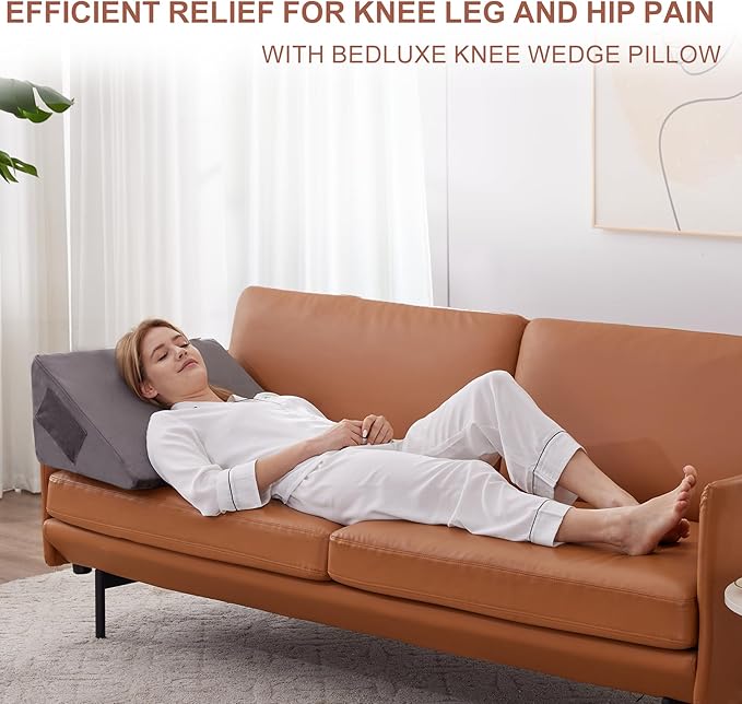 Knee Wedge Pillow, Memory Foam Leg Pillow Bed Wedge for Sleeping, Post Surgery Triangle Pillow for Knee Support, Leg Elevation, Knees Hip Back Pain Relief (23.6" x 26" x 10", Extra Large, Short Plush)