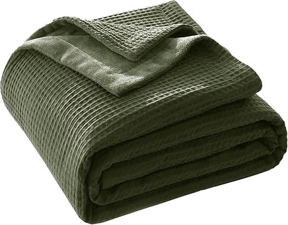 CHUFFED Cotton Waffle Blanket King Size-Plush Milk Velvet & Reversible Waffle Weave,Anti-Static 500Gsm Design，Thick Cozy Soft Winter Blanket for Bed, Couch, Sofa - Olive Green, 104x90 Inches