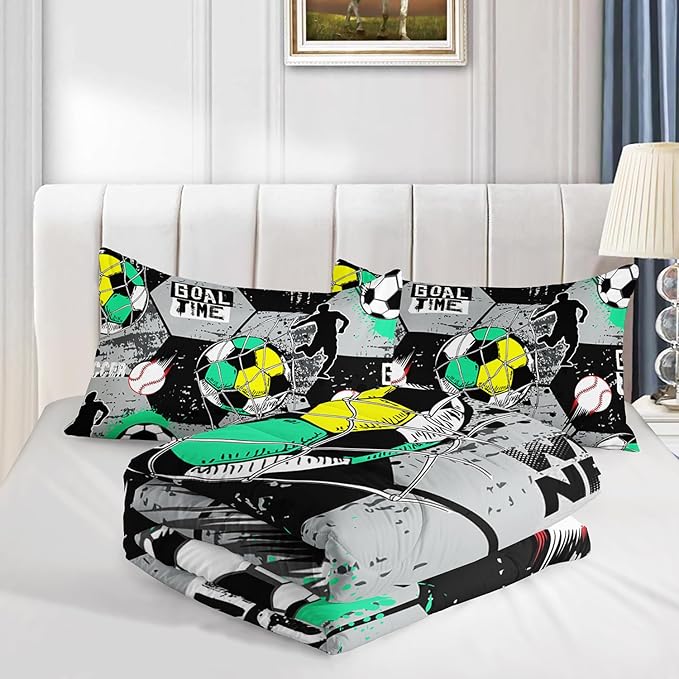 Soccer Bedding Comforter Set Queen Size,Football Baseball Printing Ball Gamer Bedding Set,Sports Themed Room Decor for Teens Boys,Gray Black Hexagonal Pattern Comforter Set with 2 Pillowcases.