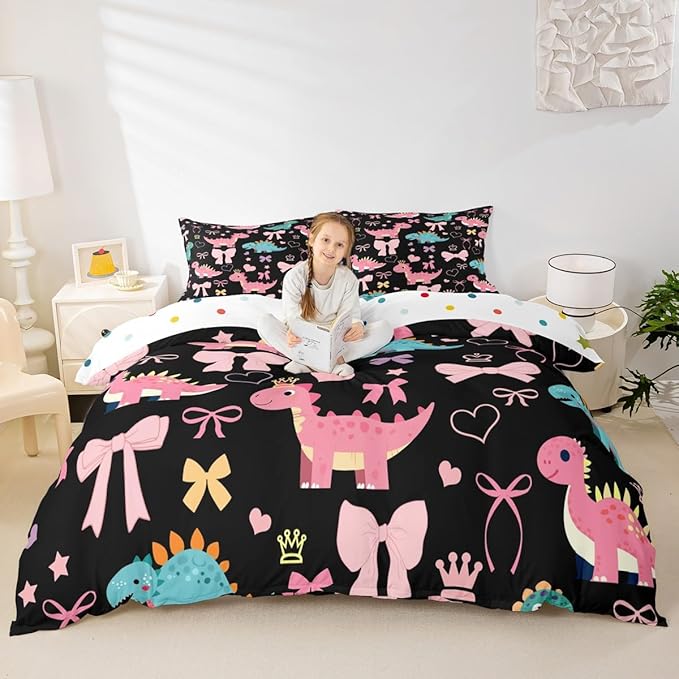 Cute Dino Duvet Cover Set Toddler Size,Kawaii Bowknot Heart Princess Style Reversible Quilt Cover for Kids Boys Girls Pink Black Dinosaur Cartoon Animal Bedding Set with 1 Pillowcase,No Comforter
