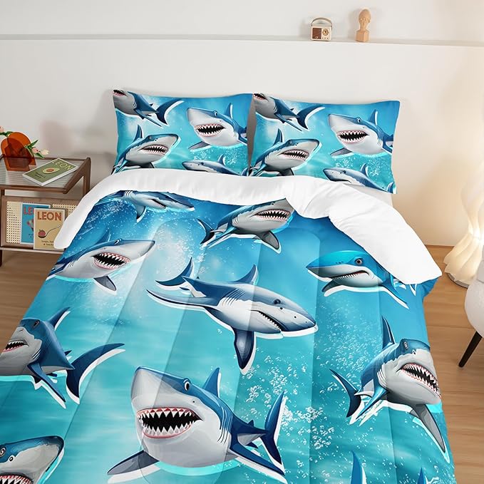 HOSIMA Teens Shark Print Bedding Sets King Size,Shark Swimming in The Underwater World Pattern Comforter Sets for Kids Boys Girls,Ocean Animal Theme Comforter Sets with Two Pillowcases.