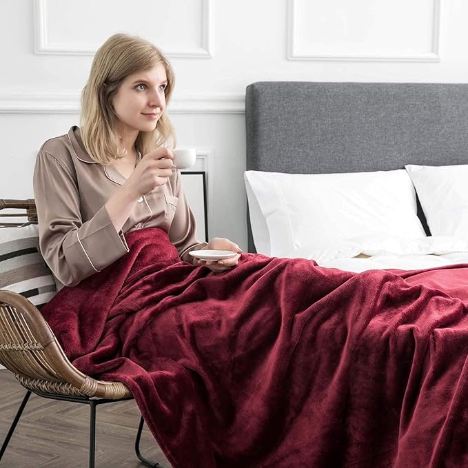 IR Imperial Rooms Fleece Blankets Queen Size 90x90 Inches- 8 Pack - Super Soft Fluffy Throw Blanket for Sofa and Bed - Warm and Cozy Lightweight 400 GSM Microfiber Bed Throws Blankets (Burgundy)