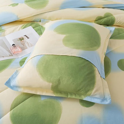 Caressma Heart Print Twin Comforter Set, Green and Yellow Blue Lovely Comforter with Matching Pillow Shams for All Seasons