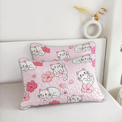 QOOMO Floral Cat Quilt Set Twin Size,Sakura Cats Bedspread Coverlet Set,Cute Cats 3Pcs Bedding Set Printed Quilt with 2 Pillowcases,Soft and Lightweight,for All Seasons