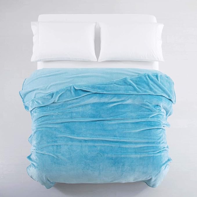 IR Imperial Rooms Fleece Blanket 16 Pack - Super Soft Fluffy Light Blue Throw Blanket for Sofa and Bed - Warm and Cozy Lightweight 400 GSM Microfiber Bed Throws Blankets, 50x60 Inches (Throw/Travel)