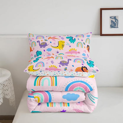 Feelyou Girls Pink Dinosaur Toddler Bedding Set Queen Size Purple Green Dinosaurs Comforter Set Cute Cartoon Dino Rainbow Down Comforter Quilt Kids Room Decor Reversible Stars Bed Set for All Seasons