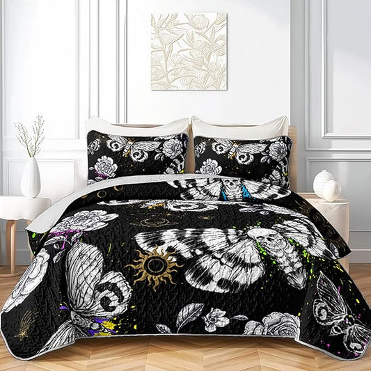HOSIMA Death Moth Skull Heads Quilts Queen Size Horror Theme Halloween Bedding,Goth Bedding Set Floral Butterfly Print Boho Quilt for Room Decor with 2 Pillowcases.