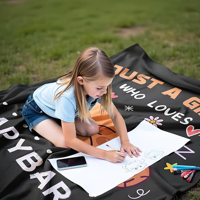 Capybara Lover Blanket, Just A Girl Who Loves Capybaras Blanket, Soft Warm Cozy Fleece Throw, Gifts for Girls Women Kids, 60"x80", Black