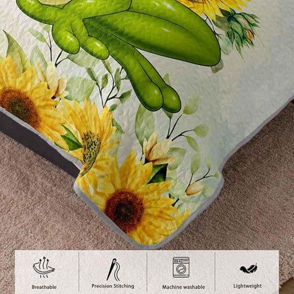 AILONEN Soft Quilt Set King Size,Sunflower Frog Bedspread Coverlet with 2 Pillowcases,3-Piece Yellow Green Lightweight Bed Cover
