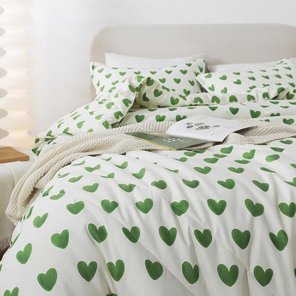 Caressma Sage Green Comforter Set King Size 3 Pieces, All Season Fluffy Soft Lightweight Bedding Set with Cute Heart(1 Comforter & 2 Pillowcases)