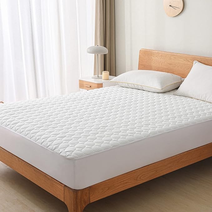 Twin XL Size Waterproof Mattress Protector Fitted Quilted Mattress Pad Cover with Deep Pocket Up to 15''