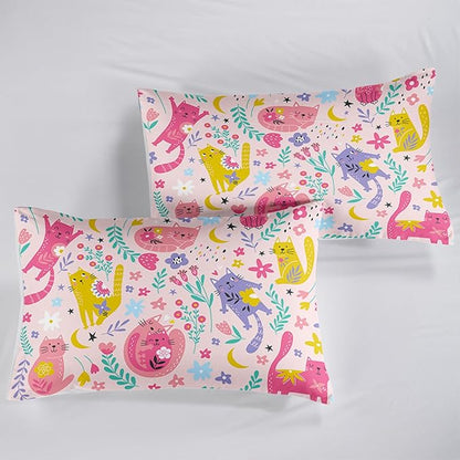 QOOMO Floral Cat Comforter King Size,Pink Cat Comforter Set for Kids Teens Girls,3Pcs Bedding Set Printed Comforter with 2 Pillowcases,Down Alternative,Soft and Lightweight(Pink，King Size)