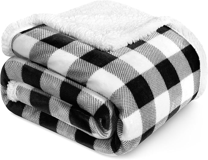 PAVILIA Black and White Buffalo Plaid Sherpa Throw Blanket for Couch Twin, Soft Fuzzy Flannel Blanket for Bed, Plush Checkered Fleece Blanket and Throws, Warm Thick Winter Blanket Gift, 60x80