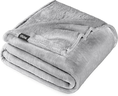 Bare Home Fleece Blanket - Full/Queen - Ultra-Soft Lightweight for Bed, Sofa, and Couch - Luxury Microplush - Cozy Warm Blanket (Full/Queen, Light Grey)