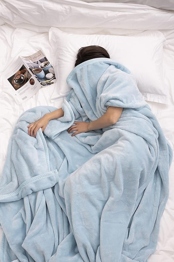 Mellowdy Extra Thick Hearty Plush Flannel Blanket (Light Blue, 108x90) - 500GSM King Size Warm Blanket for Winter, Fall | Soft, Fluffy, Cuddly, Perfect for Bed, Oversized Throw for Couch, Sofa