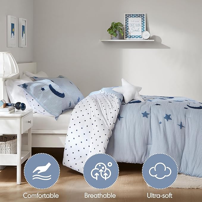 Intelligent Design Kids Cosmos Full Size Comforter Set – Blue Star and Moon Tufted Chenille, Reversible 4-Piece Bedding with Star Pillow, Full/Queen