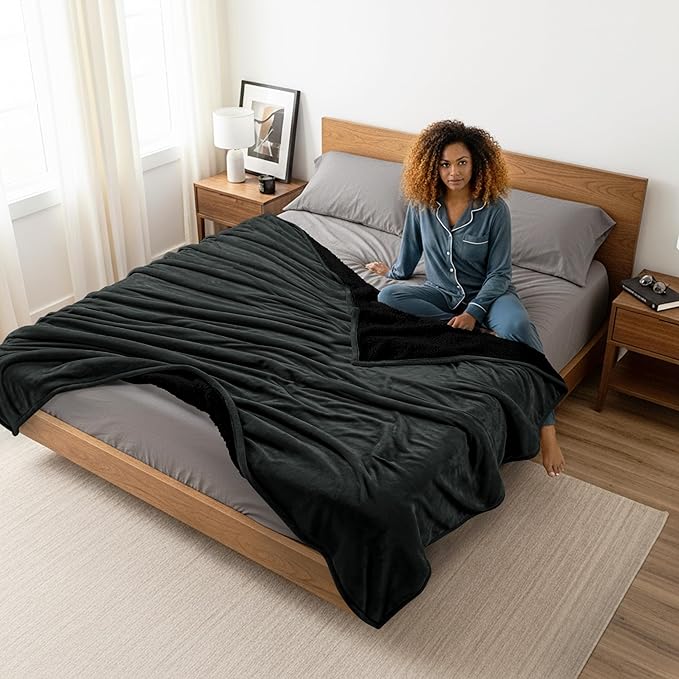 Utopia Bedding Sherpa Blanket King Size (King, 90x102 Inches) - Soft Lightweight Plush Fleece Reversible Blanket for Bed, Sofa, Couch, Camping and Travel