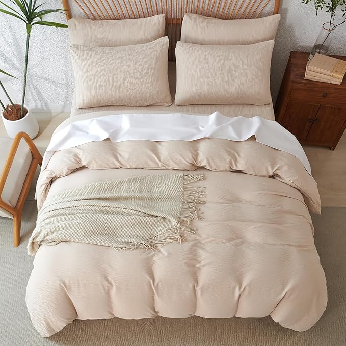 Duvet Cover Quee Beige, Luxury Brushed Microfiber Double-Layer Crinkle Gauze Beige Queen Duvet Cover, 3 Pieces Bedding for All-Season, Soft Breathable with Zipper Closure (No Comforter)