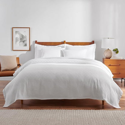 Arkwright Basket Weave King Blanket - Case of 4-100% Ringspun Cotton All Season Blankets, Luxury Hotel Quality, Soft on Skin, Breathable, 300 GSM for Bed, Sofa, and Chair, 104 X 90 in, White