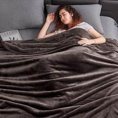 Mellowdy Extra Thick Hearty Plush Flannel Blanket (Peat Brown, 90x90) - 500GSM King Size Warm Blanket for Winter, Fall | Soft, Fluffy, Cuddly, Perfect for Bed, Oversized Throw for Couch, Sofa