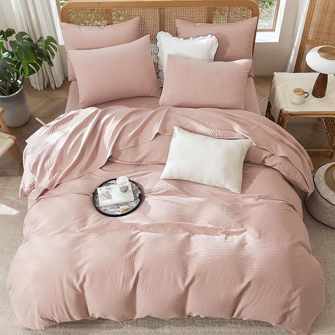Duvet Cover Queen Size, Luxury Brushed Microfiber Double-Layer Crinkle Gauze Pink Duvet Cover, 3 Pieces Bedding for All-Season, Soft Breathable with Zipper Closure (No Comforter)