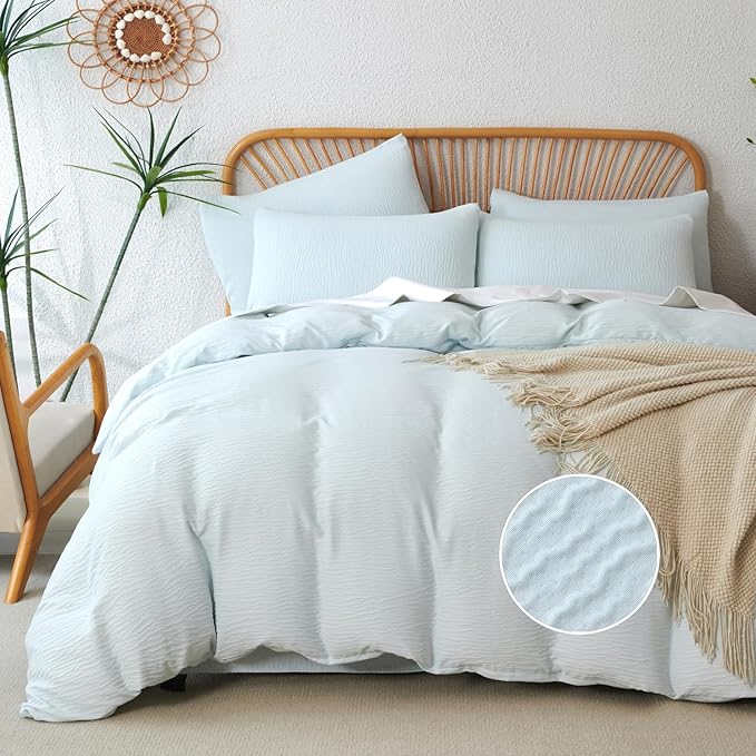 King Duvet Cover Light Blue, Luxury Brushed Microfiber Double-Layer Crinkle Gauze Pale Blue Duvet Cover, 3 Pieces Bedding for All-Season, Soft Breathable with Zipper Closure (No Comforter)