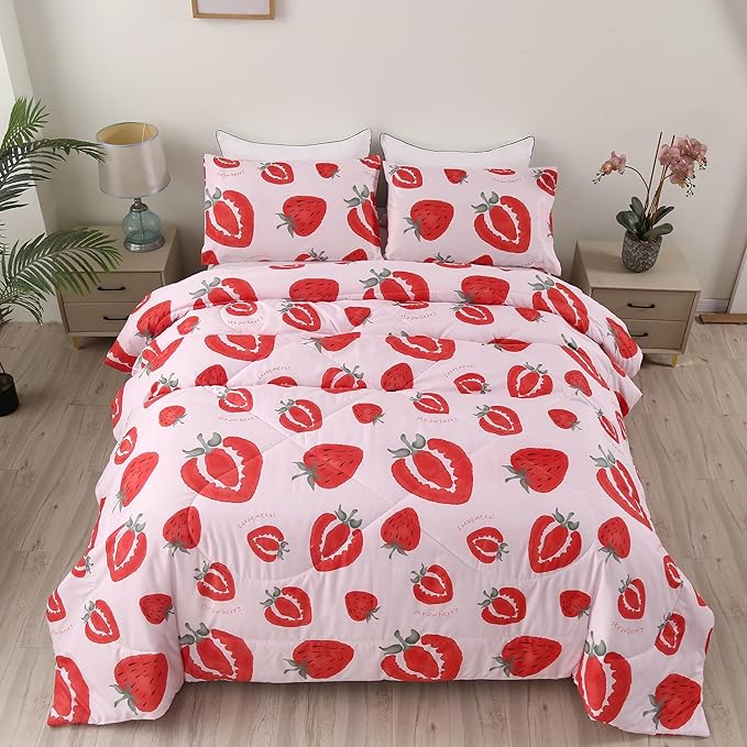 SDIII 3PCS Pink Strawberry Comforter Set Twin, Soft Microfiber Lightweight Pink Twin Comforter Set, Strawberry Bedding Quilt for Girls Boys Kids Teens