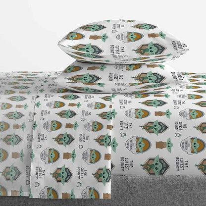 Jay Franco Star Wars The Mandalorian The Child 5 Piece Queen Bed Set - Includes Reversible Comforter & Sheet Set - Bedding Features Baby Yoda - Super Soft Fade Resistant Microfiber Official Product