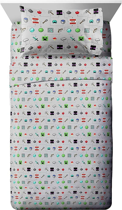 Jay Franco Minecraft Monster Hunters 5 Piece Full Bed Set - Includes Reversible Comforter & Sheet Set - Bedding Features Creeper - Super Soft Fade Resistant Microfiber (Official Minecraft Product)