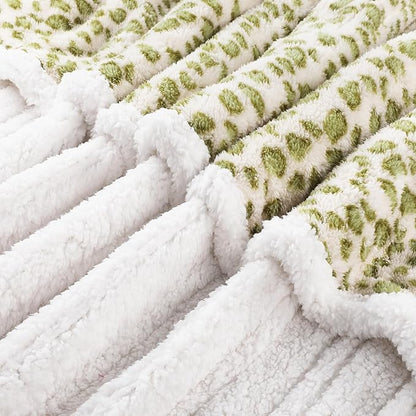 Electric Heated Blanket Throw 50"×60" with 6 Heating Levels &3 Hours Auto Off, Heating Double Sided Plush Sherpa, Fast Heating, Machine Washable Leopard Print Green & White